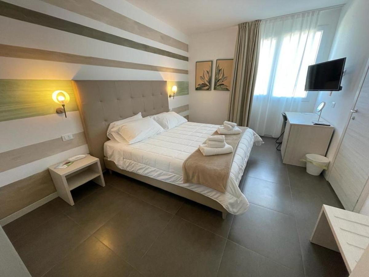 Hotel Grel Chiaramonte Gulfi Extérieur photo